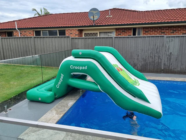Crocpad MEGALO 3M INFLATABLE WATER POOL SLIDE